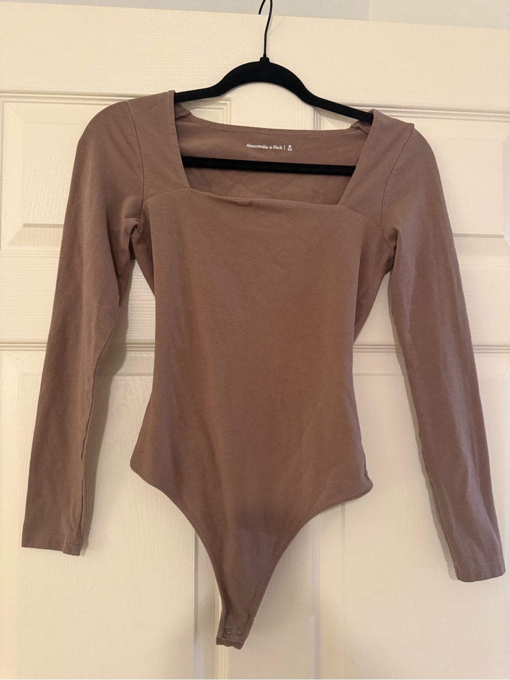 Abercrombie & Fitch Mauve-Taupe Square Neck Long Sleeve Bodysuit